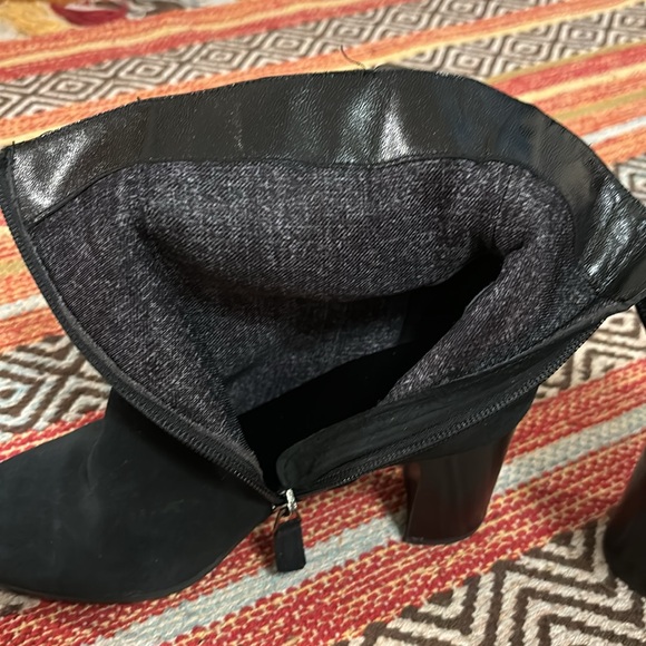 Aquatalia $495 Dottie Black Suede Buckle Bootie size 6.5 - Picture 9 of 11